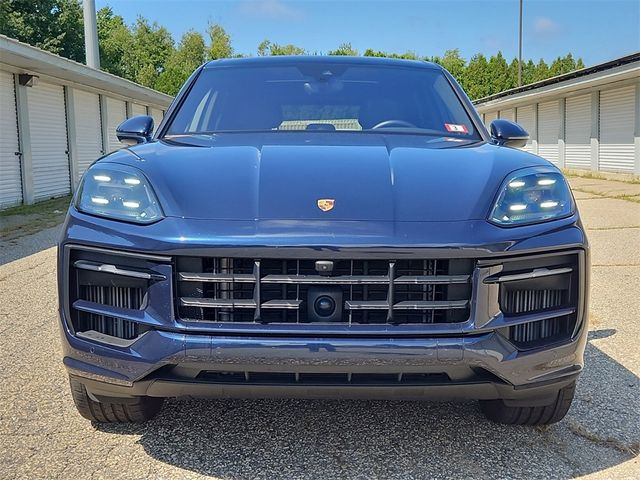 2024 Porsche Cayenne Base