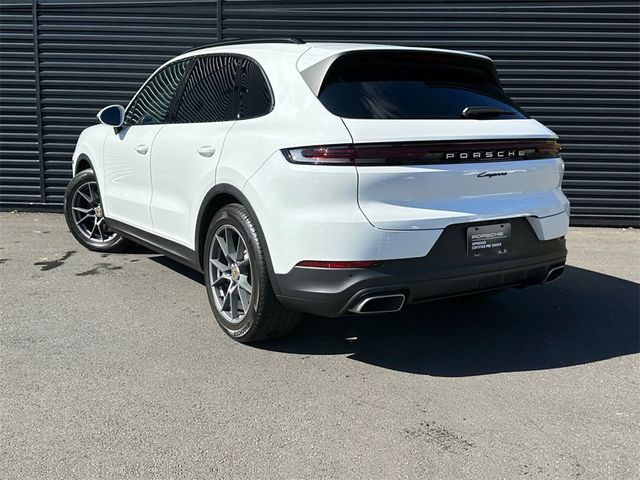 2024 Porsche Cayenne Base