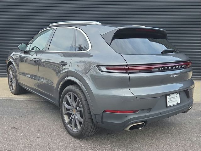 2024 Porsche Cayenne Base