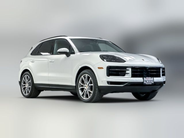 2024 Porsche Cayenne Base