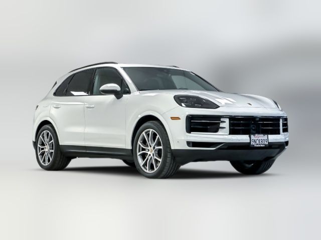 2024 Porsche Cayenne Base