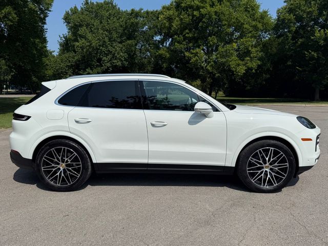 2024 Porsche Cayenne Base