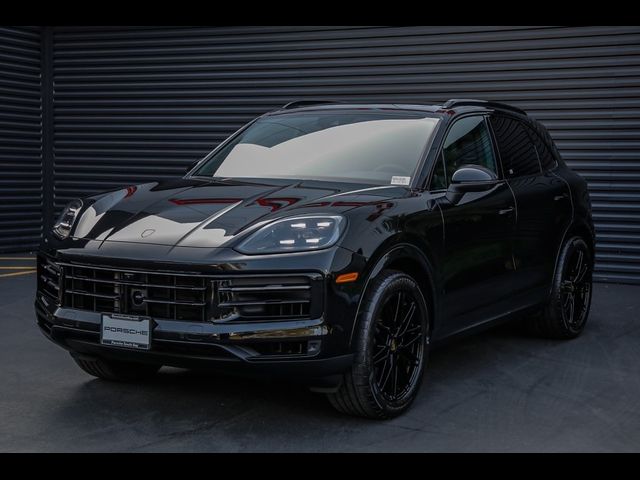 2024 Porsche Cayenne Base