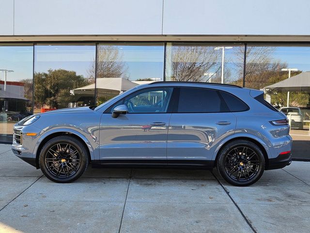 2024 Porsche Cayenne Base