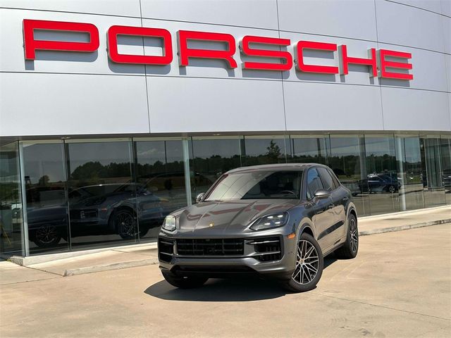 2024 Porsche Cayenne Base