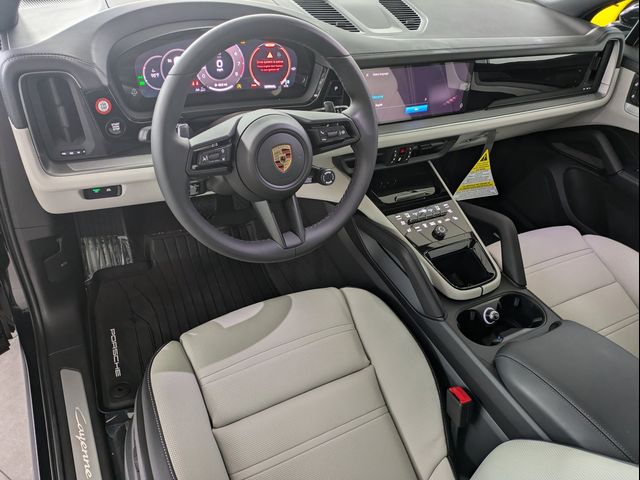 2024 Porsche Cayenne Base