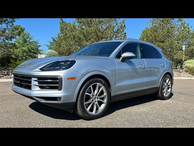 2024 Porsche Cayenne Base