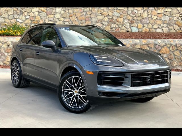 2024 Porsche Cayenne Base