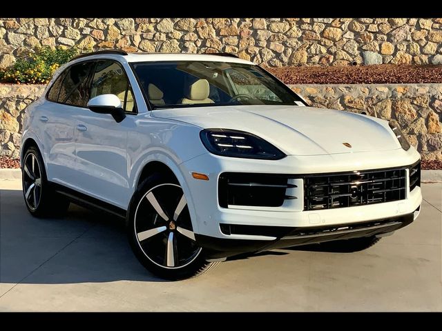 2024 Porsche Cayenne Base