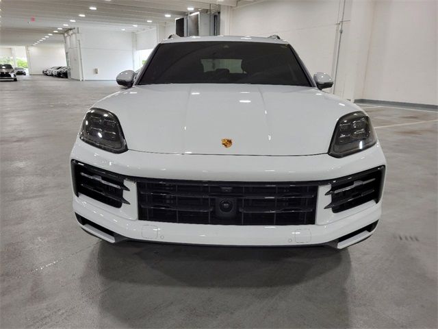 2024 Porsche Cayenne Base