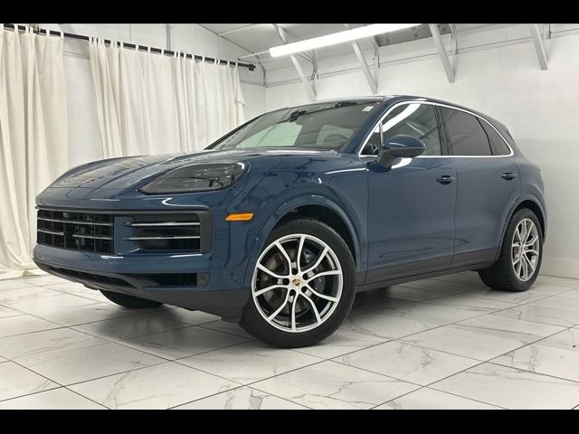 2024 Porsche Cayenne Base