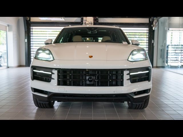 2024 Porsche Cayenne Base