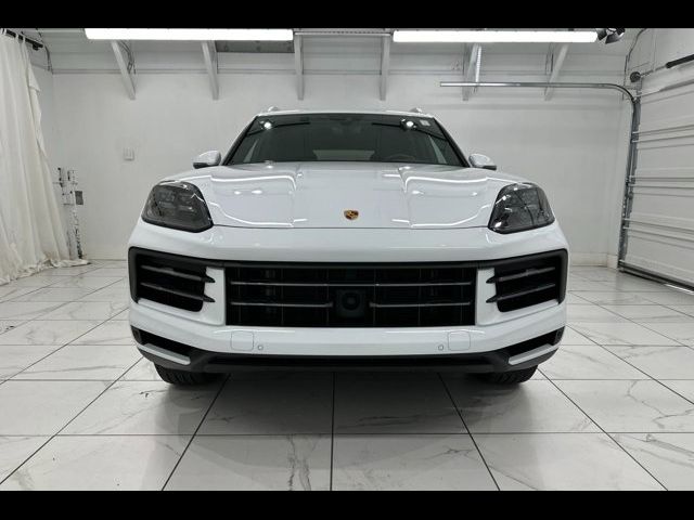 2024 Porsche Cayenne Base