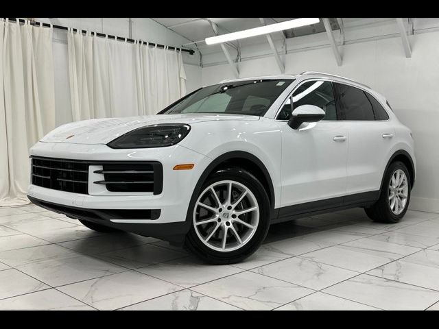 2024 Porsche Cayenne Base