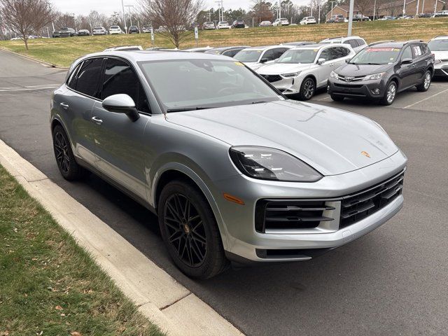 2024 Porsche Cayenne Base