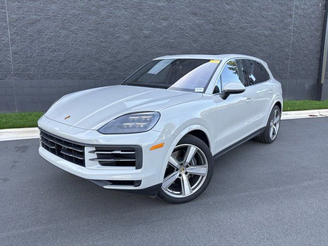 2024 Porsche Cayenne Base