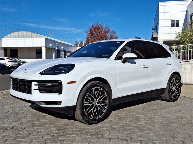 2024 Porsche Cayenne Base