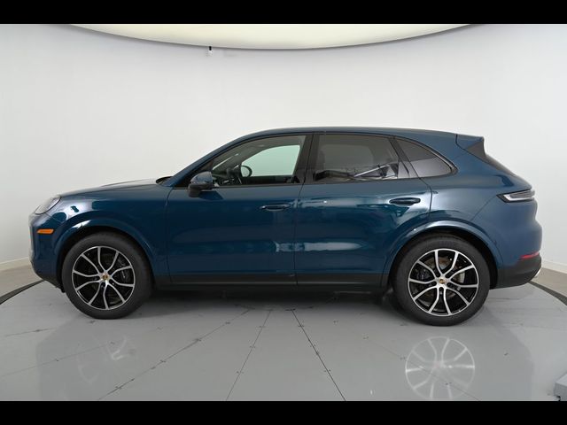 2024 Porsche Cayenne Base