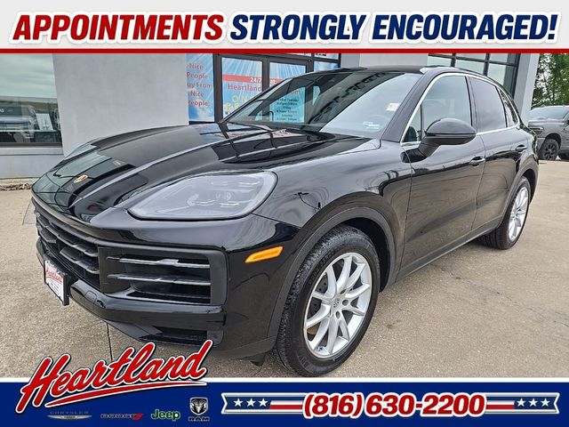 2024 Porsche Cayenne Base