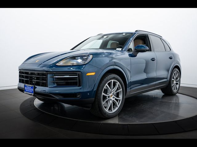 2024 Porsche Cayenne Base