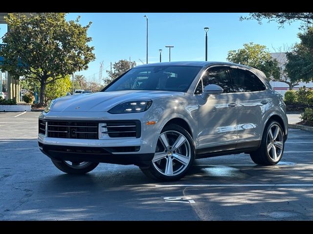 2024 Porsche Cayenne Base