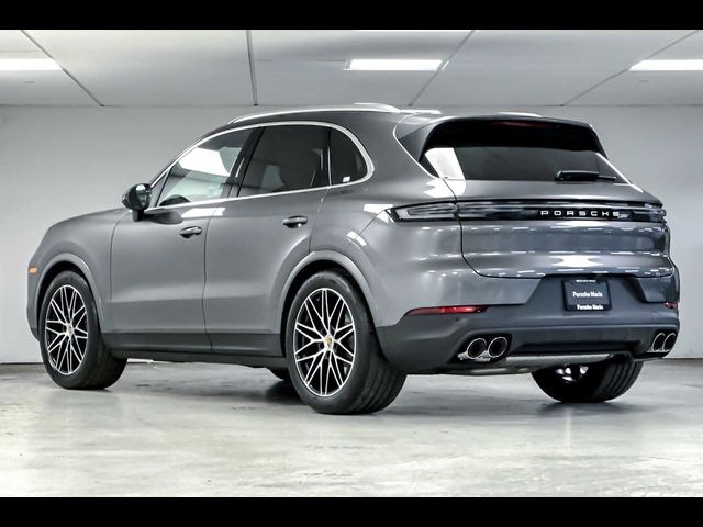 2024 Porsche Cayenne Base