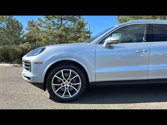 2024 Porsche Cayenne Base