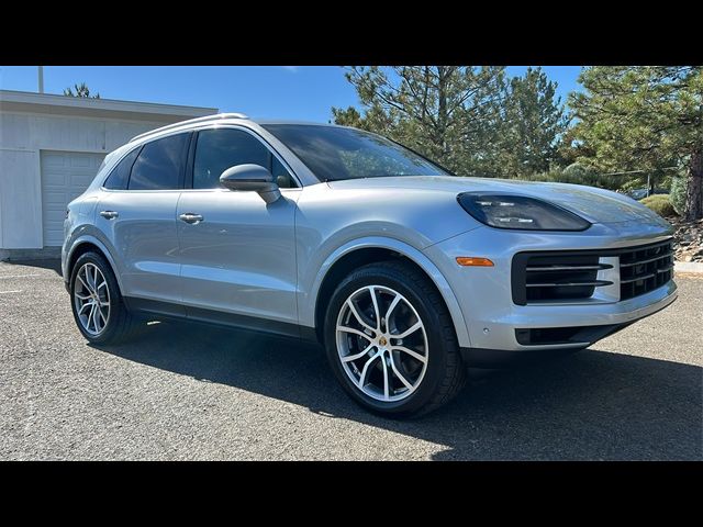 2024 Porsche Cayenne Base