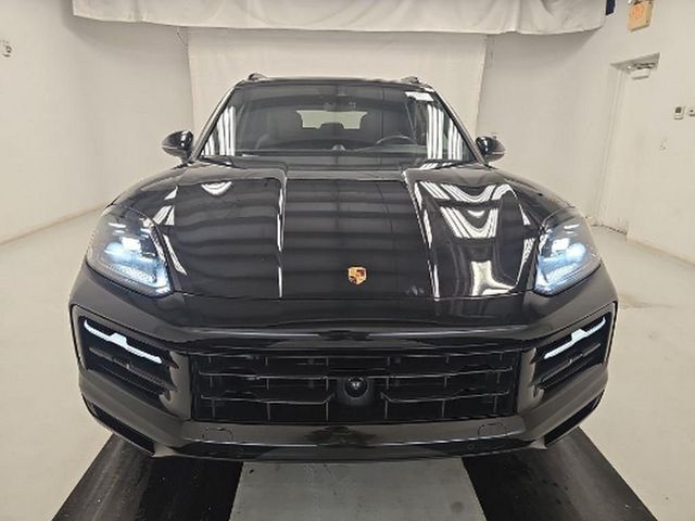 2024 Porsche Cayenne Base