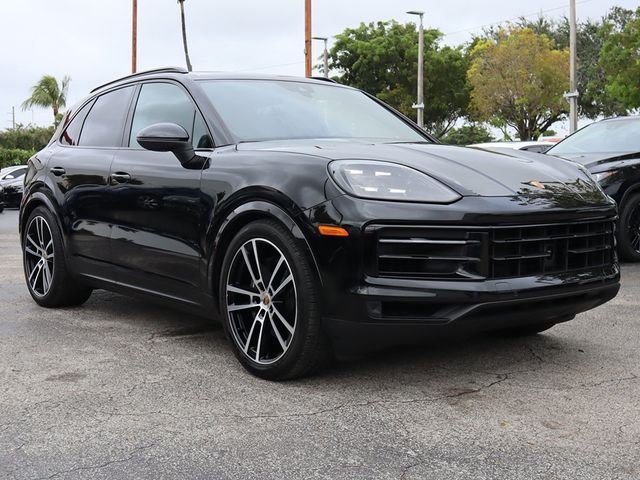 2024 Porsche Cayenne Base