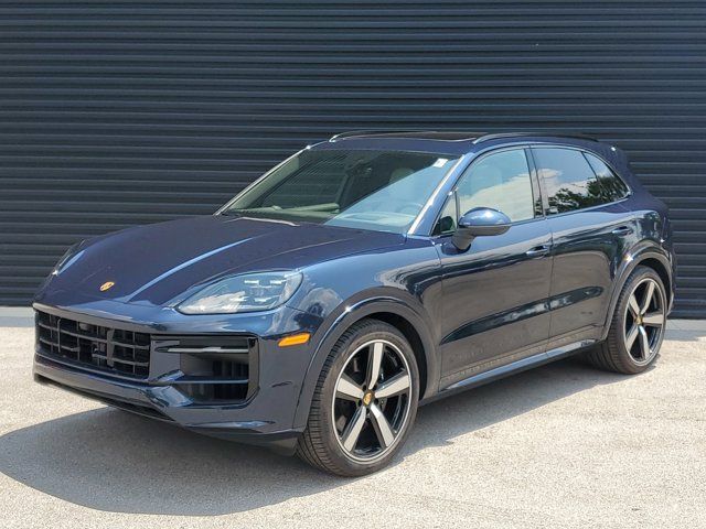 2024 Porsche Cayenne Base