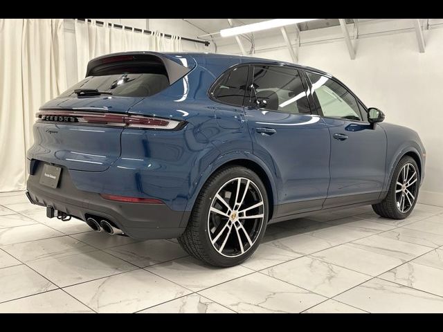 2024 Porsche Cayenne Base