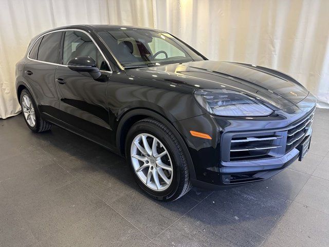 2024 Porsche Cayenne Base