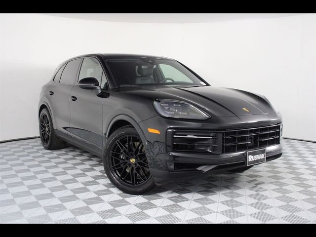 2024 Porsche Cayenne Base