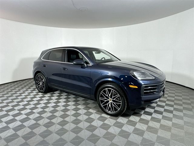 2024 Porsche Cayenne Base