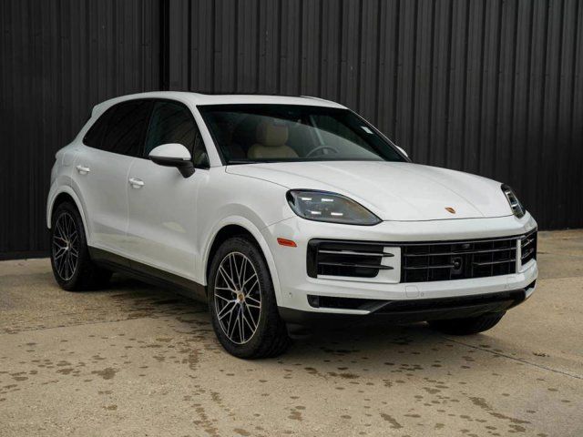 2024 Porsche Cayenne Base