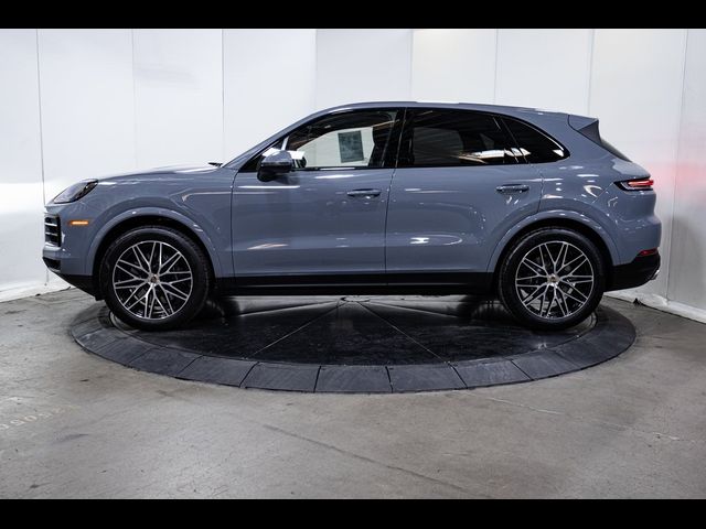 2024 Porsche Cayenne Base