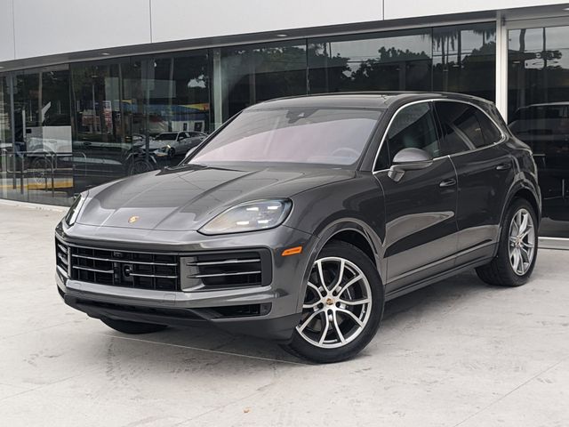 2024 Porsche Cayenne Base