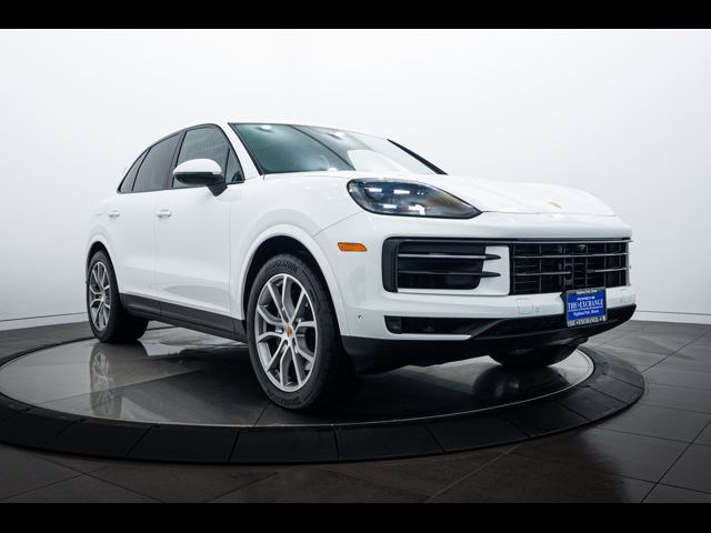 2024 Porsche Cayenne Base