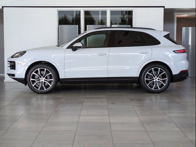 2024 Porsche Cayenne Base