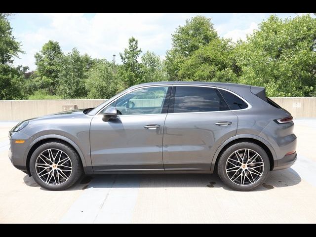 2024 Porsche Cayenne Base