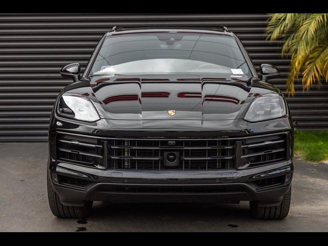 2024 Porsche Cayenne Base