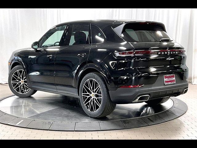 2024 Porsche Cayenne Base