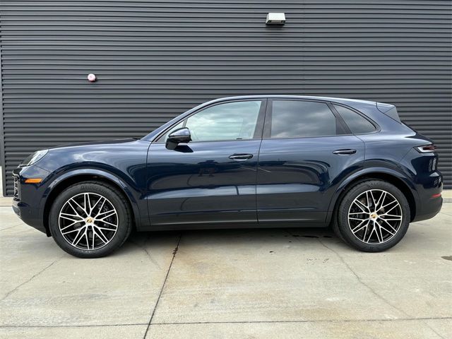 2024 Porsche Cayenne Base