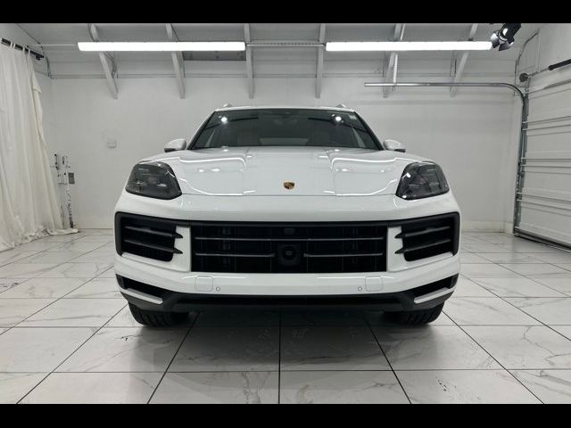 2024 Porsche Cayenne Base