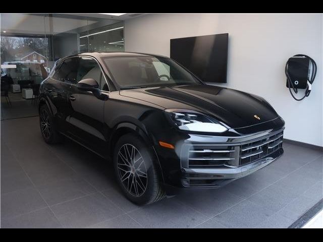 2024 Porsche Cayenne Base