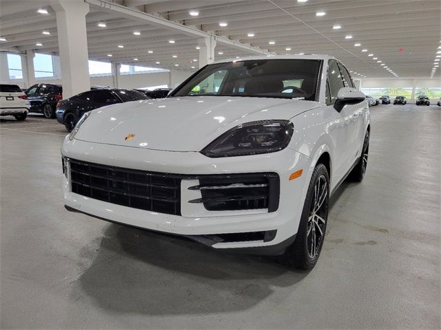 2024 Porsche Cayenne Base