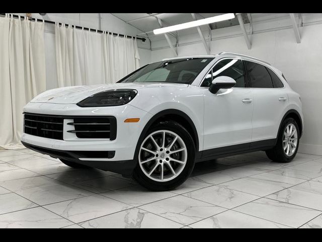 2024 Porsche Cayenne Base