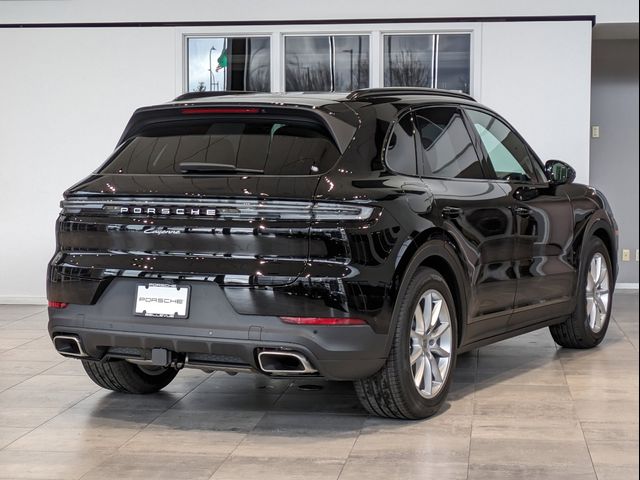 2024 Porsche Cayenne Base