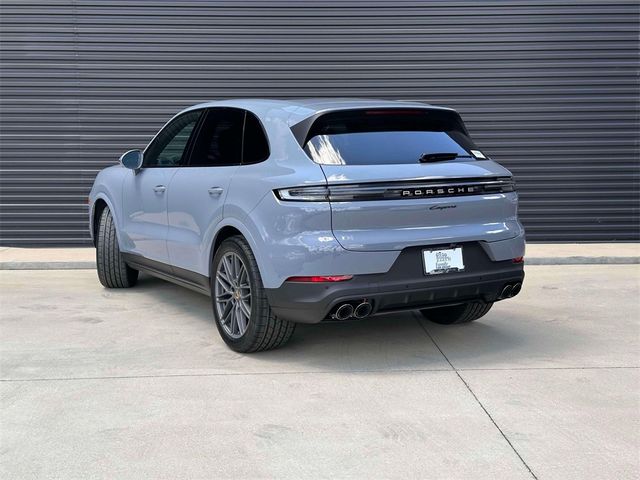 2024 Porsche Cayenne Base